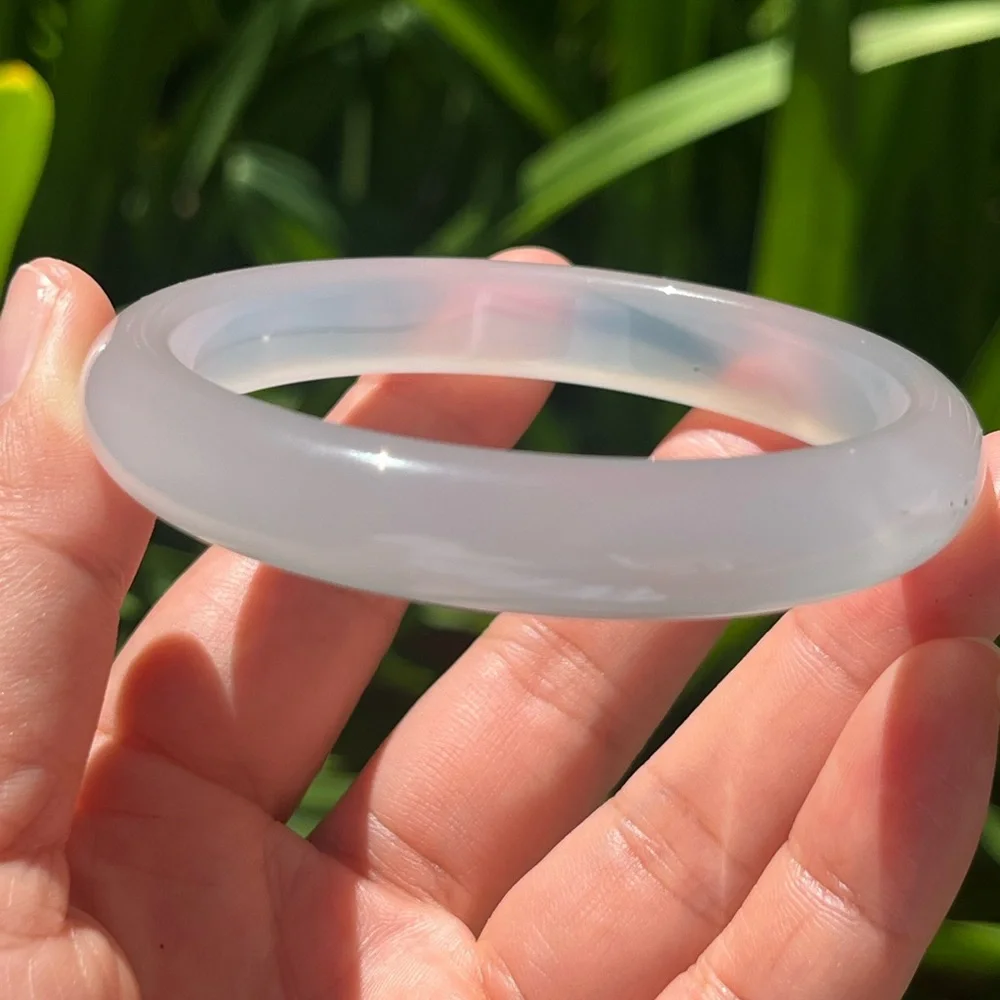 60.5mm‎ inner diameter grayish blue agate bangle 0153